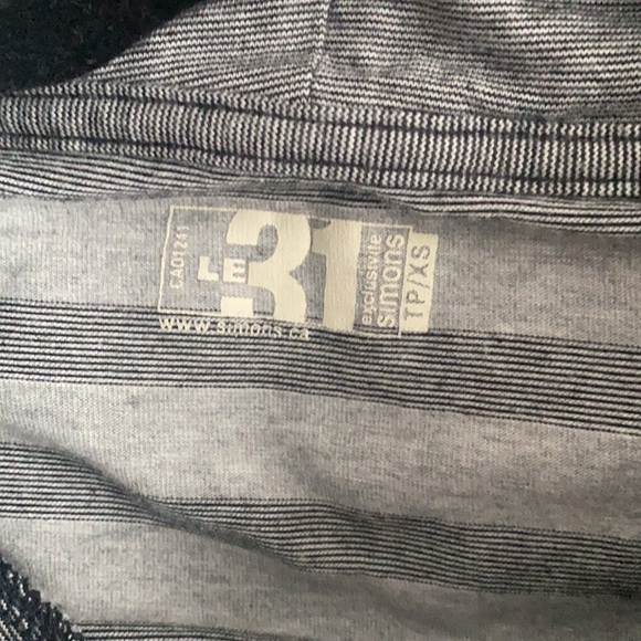 Sweatshirt - Picture 2 of 2